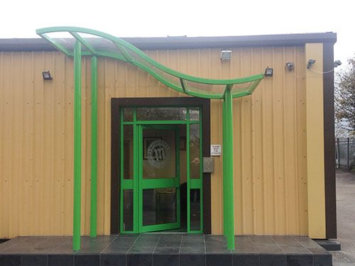 wave entrance canopy