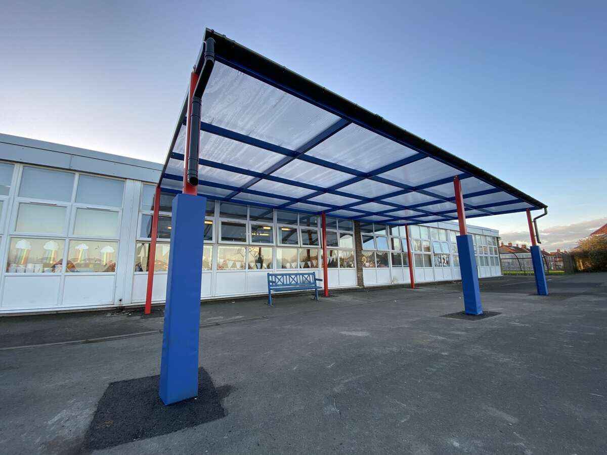 Seaton Sluice First School mono pitched canopy